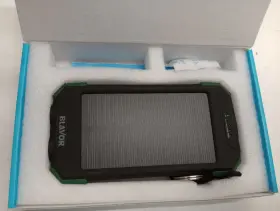 Us-wo5-green Blavor 10k Mah Solar Type-c Battery Charger For Phones P03032888