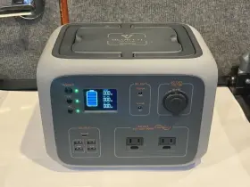 Ac50 Bluetti - 500wh Battery Solar Generator / Power Station No Accessories