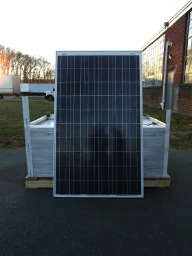 Bp3230t Bp Lot Of 13 Solar 230w 29.1v 7.9a 65.6 Inch X 39.4 Poly Panel
