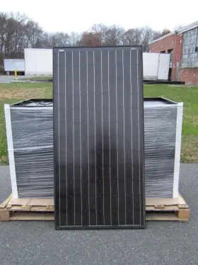 Bp4175b Bp Solar 175w Panels 35.70v 4.90a 62.80 Inch X 31.10 Mono Panel