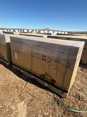 Byd Byd-585nlbk-36 432 Solar 580w New Panel Full Truck Lancaster Ca 93535