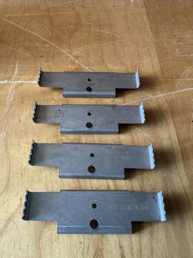 Generac Se671-05 Double Retention Clip Lot Of 4