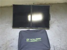 Boulder100 Goal Zero Boulder 100 Briefcase 100w Portable Solar Panel Used Good Condition