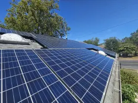 Hsl60p6-pc-3-260w Hanwha Solarone Lot Of 20 Solar Panels 260w Poly