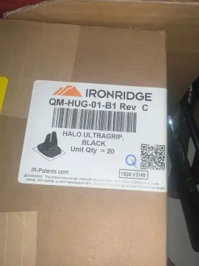 Qm-hug-01-b1 Ironridge Hugs Black 20 - Halo