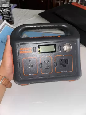 Jackery 313051627653 240 W Portable Power Station Explorer