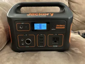 Goo518wh Jackery Portable Power Station Explorer 500. Solar. Ac. Dc