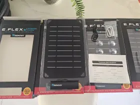 Rng-cmp-efl5-ca-r Renogy - E.flex 5w Portable Solar Panel With 2500 Mah Power Bank
