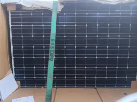 U300 Silevo Triex Solar Panels Black Many To Sell 4 6 Ft