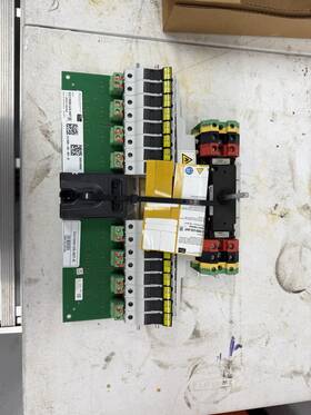 Sma 1000-us-int Cu Solar Combiner Dc Internal Parts Complete New