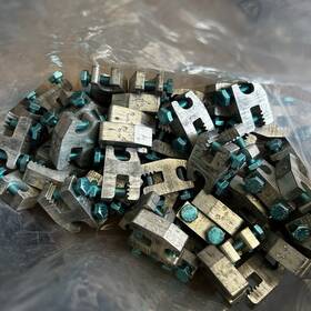 Snap N Rack Sgb-4 Ilsco Ground Lug Lugs Solar 47pcs