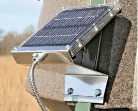 Skub07cn36sff Solar Pro 12-volt Panel Charger Outdoor Waterproof And Mounting Hardware