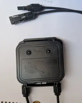 Pv-jb3 Suncon Pv Technologies Jb3 Solar Junction Box With Cables And Mc4 Connectors