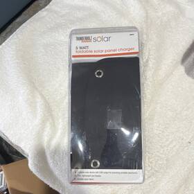 Thunderbolt Magnum 56875 Foldable Solar Panel Charger Usb Output Nylon